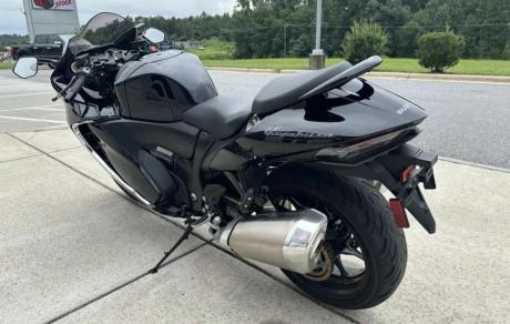 2023 suzuki Hayabusa