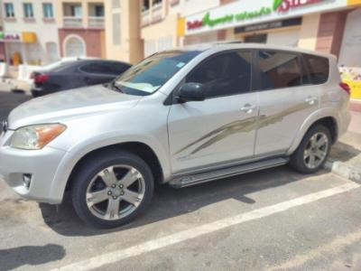 Urgent need sale going country Toyota RAV4