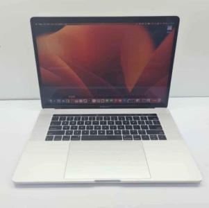 Macbook Pro 15inch -