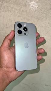 iPhone 15 pro 92% 128gb display msg