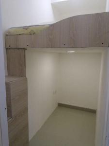 partition loft bed or solo -