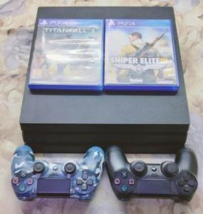 Playestion ps4 pro 1tb 2 controller with 2 games
