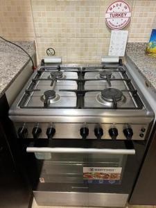 5 Burner Cooking Range