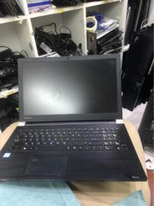Toshiba TECRA 15 inch quantity