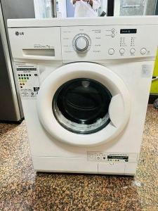 We are Selling USED Home Appliance all items Electronics