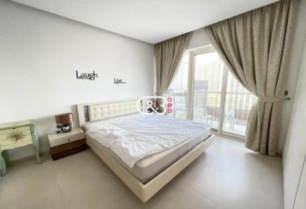 AED 1200, Queen Bedroom (bed And Two Night Stands)