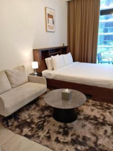 Studio monthly For Rent