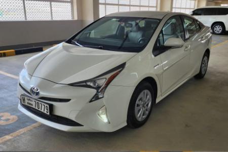 Toyota Prius Iconic 1.8L, Hybrid, GCC, Top Option