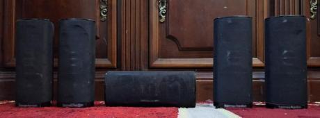 HARMAN KARDON Speakers with Stand (5 Speakers )