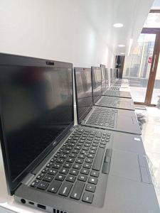 Model: Dell 5400