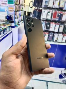 SAMSUNG S22 ULTRA 5G